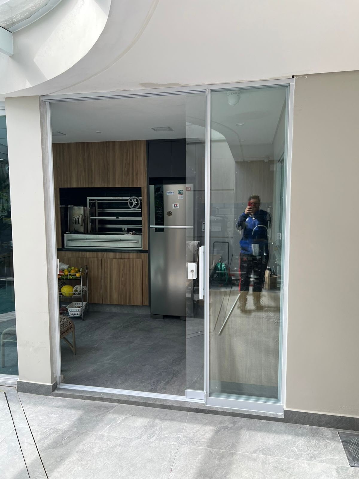 Projeto de janela, porta ou sacada em vidro sob medida 1